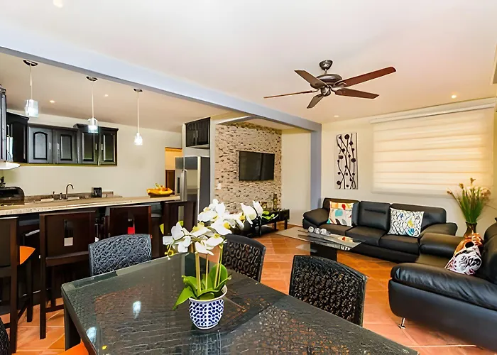 Sunset Hills 52 * Coco